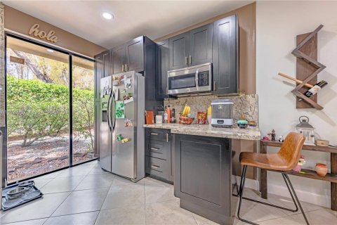 Casa en venta en Tamarac, Florida, 3 dormitorios, 192.87 m2 № 2053513 - foto 15