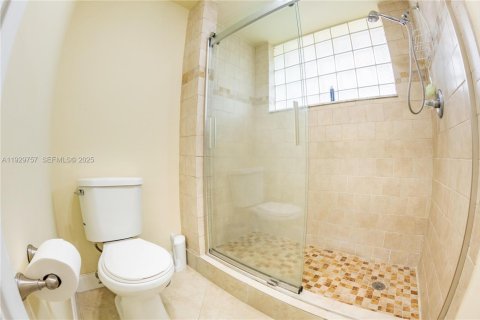 Casa en venta en Tamarac, Florida, 3 dormitorios, 192.87 m2 № 2053513 - foto 24