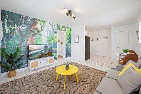Propiedad comercial en venta en Fort Lauderdale, Florida № 2089044 - foto 25