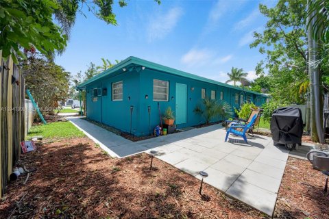 Propiedad comercial en venta en Fort Lauderdale, Florida № 2089044 - foto 4