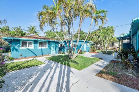 Propiedad comercial en Fort Lauderdale, Florida № 2089044