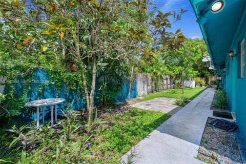 Propiedad comercial en venta en Fort Lauderdale, Florida № 2089044 - foto 26