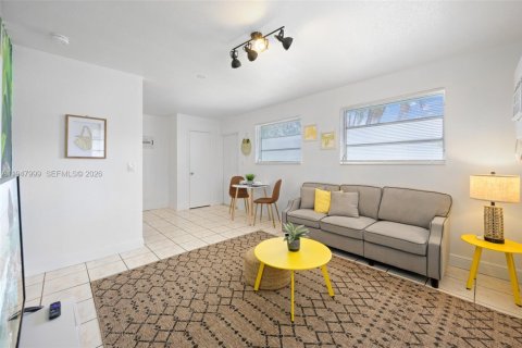 Propiedad comercial en venta en Fort Lauderdale, Florida № 2089044 - foto 24