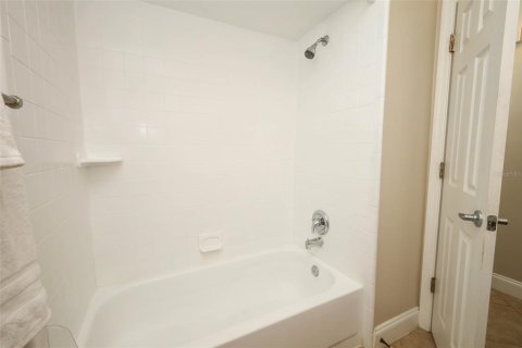 Casa en venta en Oviedo, Florida, 3 dormitorios, 114.46 m2 № 2151539 - foto 27