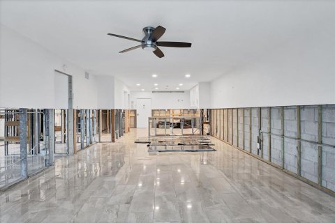 Condo in Sarasota, Florida, 2 bedrooms  № 1548501 - photo 12