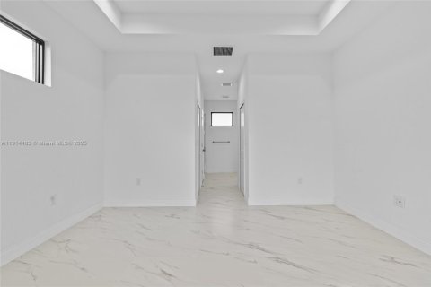 Villa ou maison à louer à Lehigh Acres, Floride: 3 chambres № 1970010 - photo 15