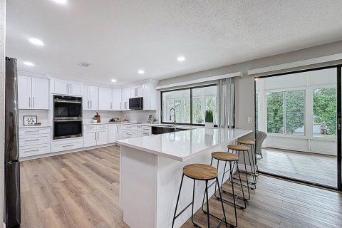 Купить виллу или дом в Семинол, Флорида 5 комнат, 246.56м2, № 2143064 - фото 20