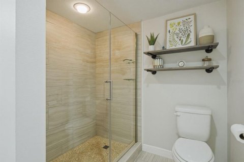 Condo in Clearwater, Florida, 2 bedrooms  № 2220259 - photo 19