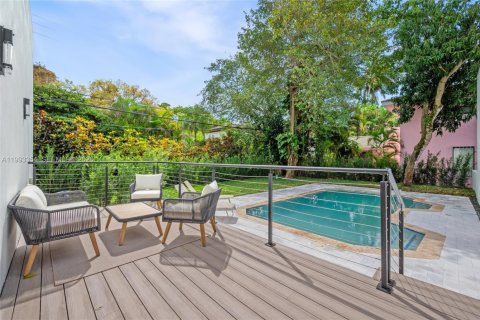 Casa en venta en Coral Gables, Florida, 4 dormitorios, 196.4 m2 № 2058163 - foto 25