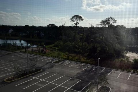 Condo in Orlando, Florida, 2 bedrooms  № 2148435 - photo 22