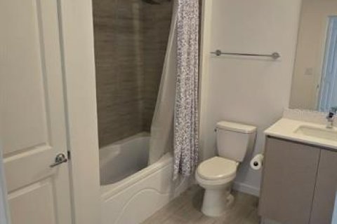 Condo in Orlando, Florida, 2 bedrooms  № 2148435 - photo 11