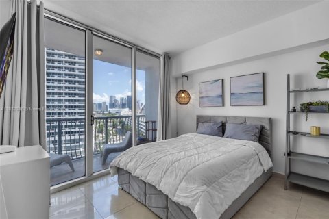 Condominio en venta en Miami, Florida, 37.25 m2 № 1811399 - foto 1