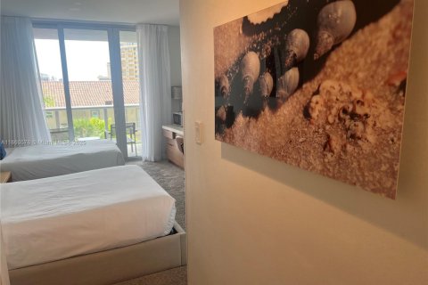 Copropriété à vendre à Hallandale Beach, Floride: 2 chambres, 94.76 m2 № 1961640 - photo 7