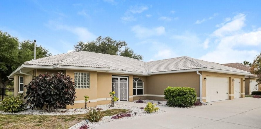 Villa ou maison à Rotonda, Floride 3 chambres, 180.69 m2 № 2116482