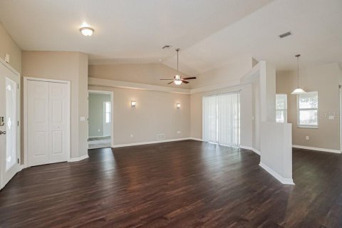 Villa ou maison à louer à Rotonda, Floride: 3 chambres, 180.69 m2 № 2116482 - photo 9