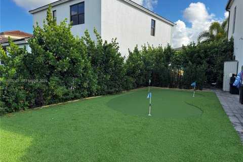 Купить виллу или дом в Уэстлейк, Флорида 4 спальни, № 1987689 - фото 24