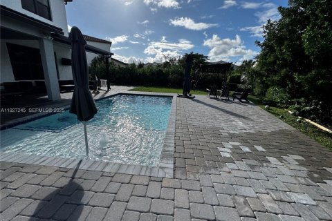 Купить виллу или дом в Уэстлейк, Флорида 4 спальни, № 1987689 - фото 26