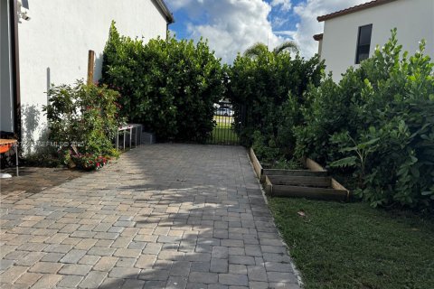 Villa ou maison à vendre à Westlake, Floride: 4 chambres № 1987689 - photo 5