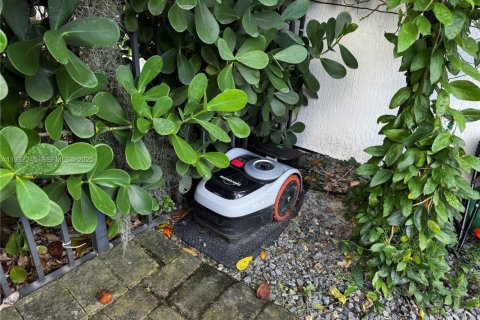 Купить виллу или дом в Уэстлейк, Флорида 4 спальни, № 1987689 - фото 30