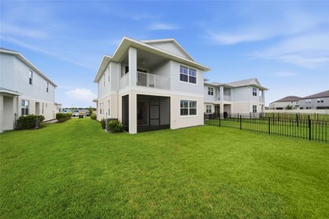 Adosado en venta en Wesley Chapel, Florida, 3 dormitorios, 198.07 m2 № 2151553 - foto 16