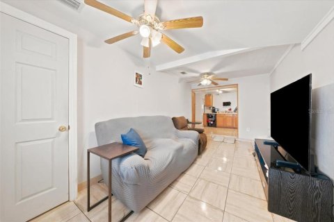 Villa ou maison à vendre à Tampa, Floride: 3 chambres, 122.82 m2 № 2390736 - photo 20