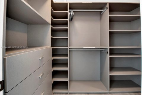 Condo in Fort Lauderdale, Florida, 3 bedrooms  № 2003431 - photo 8