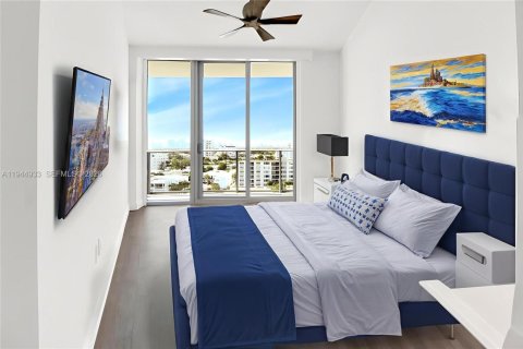 Condo in Fort Lauderdale, Florida, 3 bedrooms  № 2003431 - photo 18