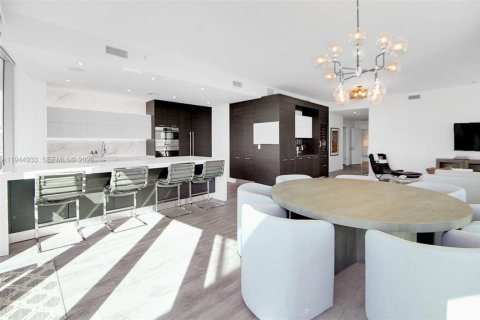 Condo in Fort Lauderdale, Florida, 3 bedrooms  № 2003431 - photo 28