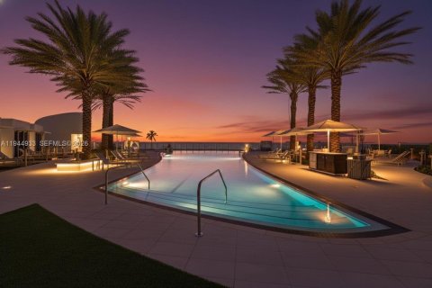 Condo in Fort Lauderdale, Florida, 3 bedrooms  № 2003431 - photo 11