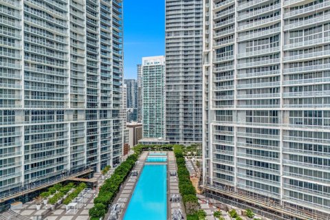 Copropriété à louer à Miami, Floride: 3 chambres, 169.55 m2 № 1946413 - photo 16