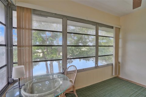 Condominio en venta en Lauderdale Lakes, Florida, 1 dormitorio, 63.55 m2 № 1714093 - foto 20