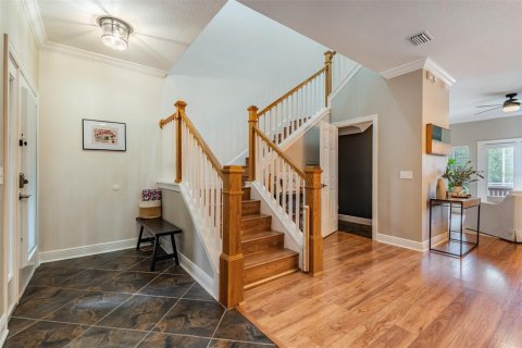 Townhouse in Saint Petersburg, Florida 3 bedrooms, 184.88 sq.m. № 2126721 - photo 18