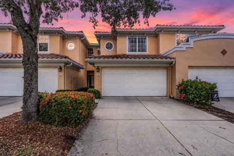 Touwnhouse à Saint Petersburg, Floride 3 chambres, 184.88 m2 № 2126721