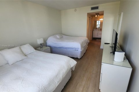 Condo in Sunny Isles Beach, Florida, 1 bedroom  № 1809594 - photo 21