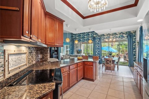 House in Orlando, Florida 3 bedrooms, 186.27 sq.m. № 2323997 - photo 8