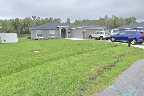 Casa en Kissimmee, Florida 4 dormitorios, 168.25 m2 № 2112283