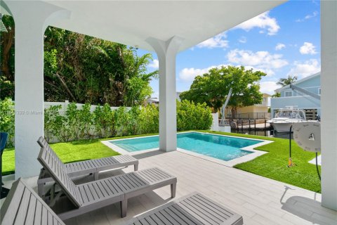 Casa en venta en Key Largo, Florida, 4 dormitorios, 188.13 m2 № 1834285 - foto 8