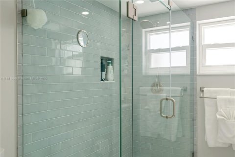 Casa en venta en Key Largo, Florida, 4 dormitorios, 188.13 m2 № 1834285 - foto 22