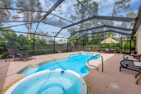 House in Sarasota, Florida 3 bedrooms, 116.41 sq.m. № 2150716 - photo 3
