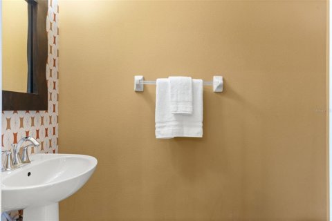 Adosado en venta en Tampa, Florida, 2 dormitorios, 120.77 m2 № 1759756 - foto 15