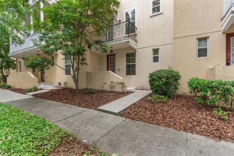 Adosado en venta en Tampa, Florida, 2 dormitorios, 120.77 m2 № 1759756 - foto 29