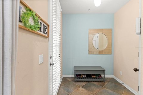 Adosado en venta en Tampa, Florida, 2 dormitorios, 120.77 m2 № 1759756 - foto 3