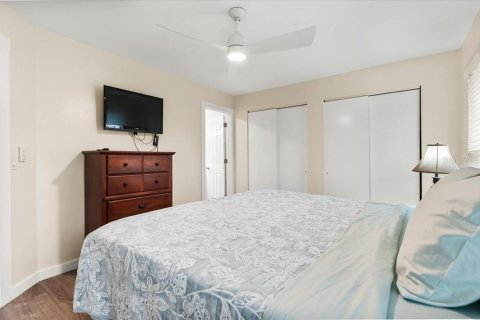 Villa ou maison à vendre à Sarasota, Floride: 3 chambres, 112.41 m2 № 2399243 - photo 16