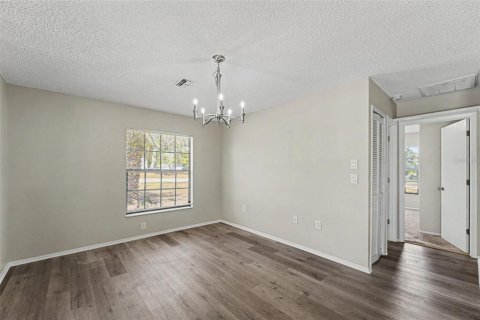 Villa ou maison à vendre à Spring Hill, Floride: 2 chambres, 124.12 m2 № 2217348 - photo 5