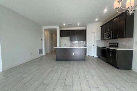 Casa en venta en Minneola, Florida, 3 dormitorios, 172.43 m2 № 1812713 - foto 9
