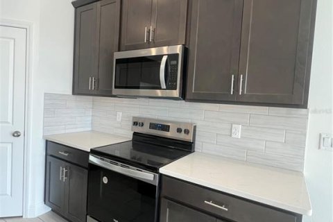Casa en venta en Minneola, Florida, 3 dormitorios, 172.43 m2 № 1812713 - foto 7