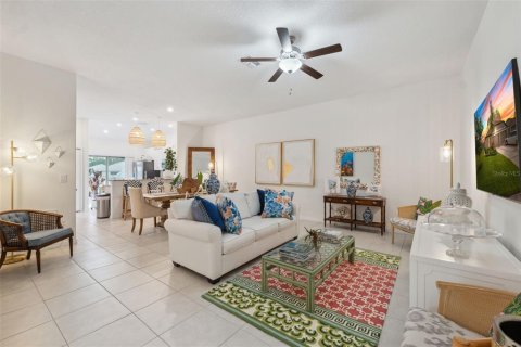 Villa ou maison à vendre à Hudson, Floride: 3 chambres, 138.89 m2 № 1901977 - photo 6