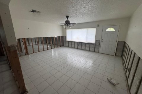 House in Dunedin, Florida 3 bedrooms, 158.4 sq.m. № 1902417 - photo 5