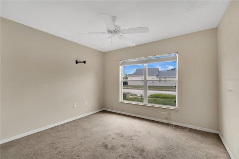 House in Land O' Lakes, Florida 4 bedrooms, 137.12 sq.m. № 1760593 - photo 14