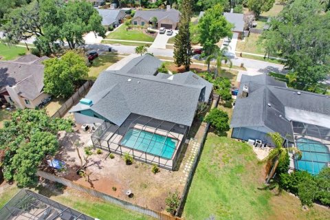 House in Seffner, Florida 4 bedrooms, 261.71 sq.m. № 2223311 - photo 6